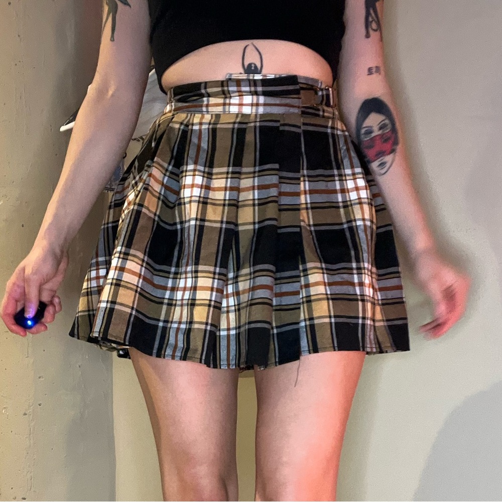 Urban Outfitters High Waisted Plaid Pleated Skirt